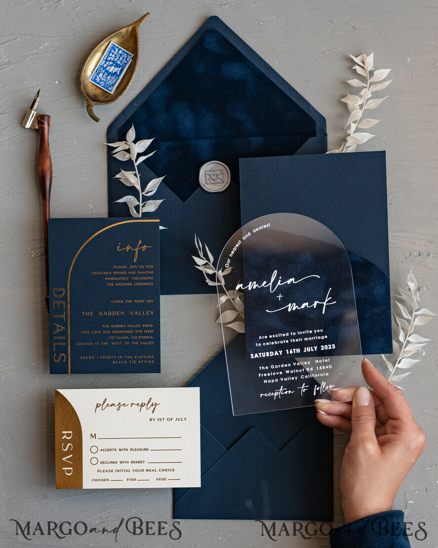 WEDDING INVITATIONS Elegant Invites Classic Cards Modern Arch Acrylic Wedding Invitations, Velvet Pocket Navy blue Modern Wedding Cards, Navy Gold Invites, minimalistic Plexi Wedding Invitation Suite