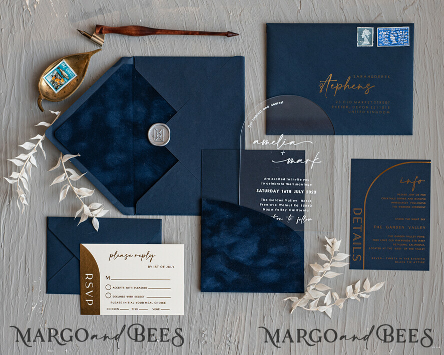 WEDDING INVITATIONS Elegant Invites Classic Cards Modern Arch Acrylic Wedding Invitations, Velvet Pocket Navy blue Modern Wedding Cards, Navy Gold Invites, minimalistic Plexi Wedding Invitation Suite