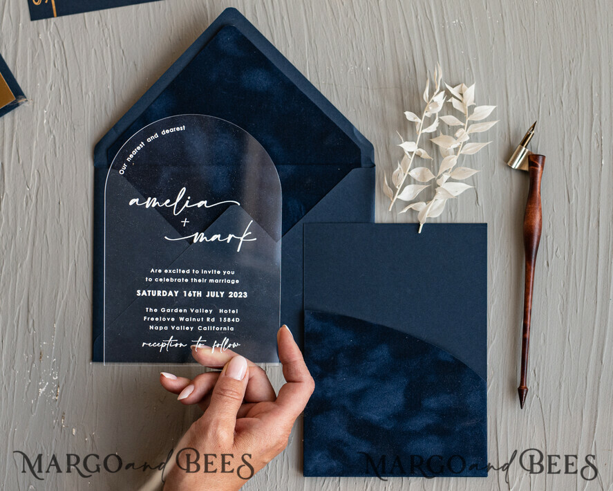 WEDDING INVITATIONS Elegant Invites Classic Cards Modern Arch Acrylic Wedding Invitations, Velvet Pocket Navy blue Modern Wedding Cards, Navy Gold Invites, minimalistic Plexi Wedding Invitation Suite