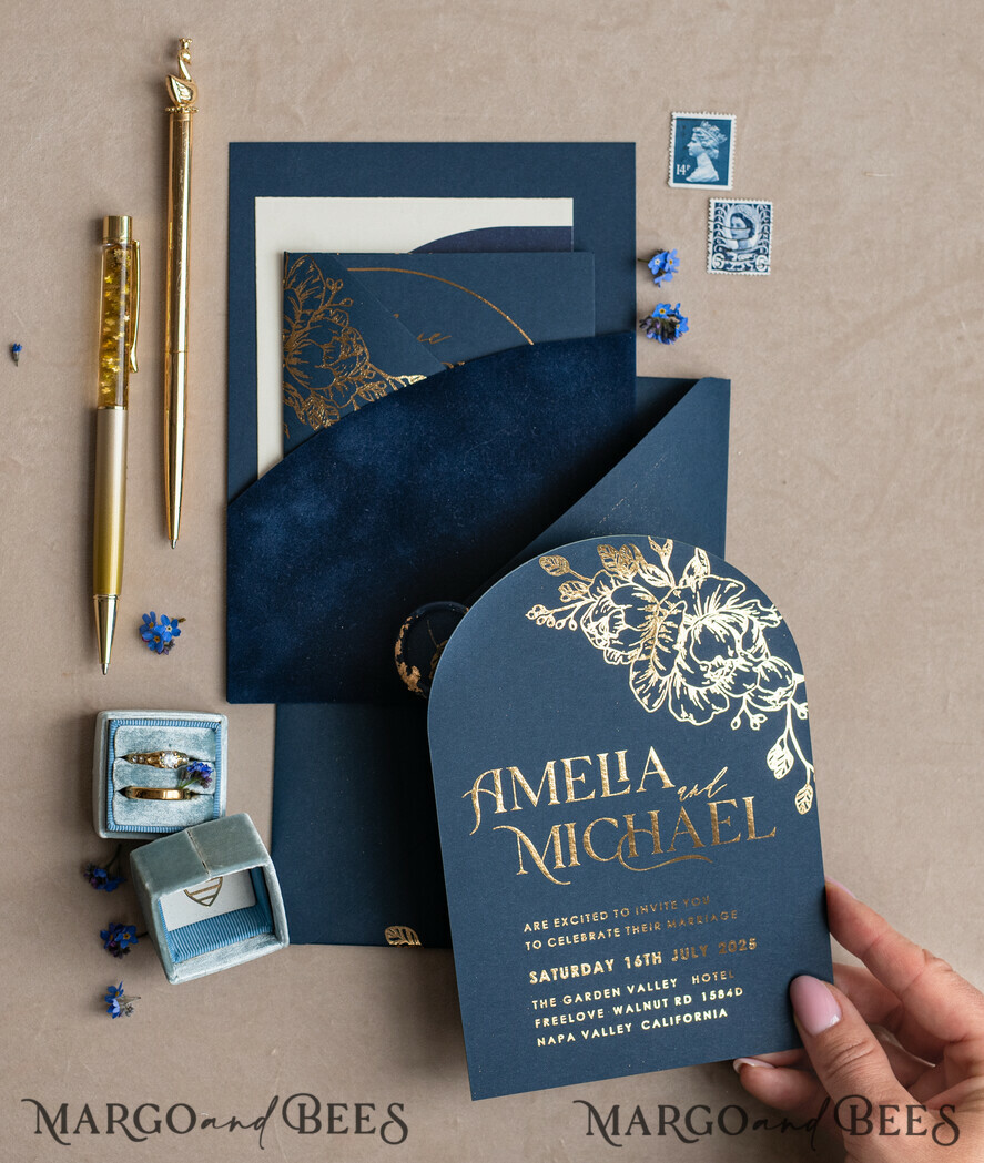 WEDDING INVITATIONS gold / rose gold / silver / glitter Elegant Arch Wedding Invitations Navy Blue, Velvet Pocket Dark blue Gold Modern Wedding, Wedding Invitation Suite, Arch Velvet Pocket Invitation set