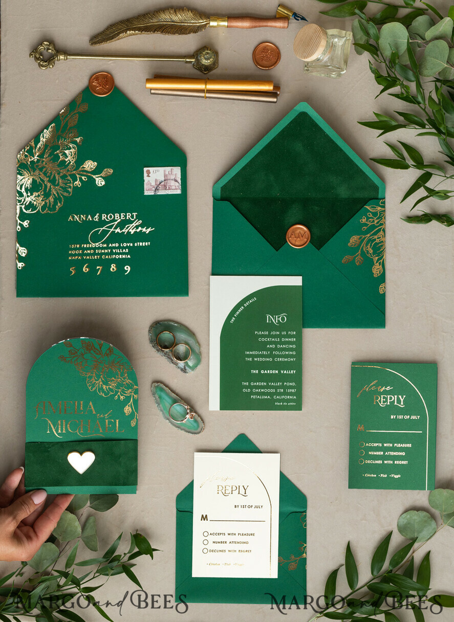 WEDDING INVITATIONS gold / rose gold / silver / glitter Arch Gold Greenery wedding invitation suite, Green Wedding Invites, Glamour Wedding Invitations, Greenery Wedding Set