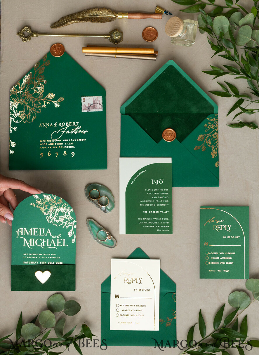 WEDDING INVITATIONS gold / rose gold / silver / glitter Arch Gold Greenery wedding invitation suite, Green Wedding Invites, Glamour Wedding Invitations, Greenery Wedding Set