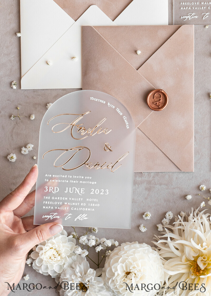 WEDDING INVITATIONS gold / rose gold / silver / glitter Arch Golden Acrylic wedding invitation suite, Velvet Beige Wedding Invites, Glamour Plexi Glass Wedding Invitations