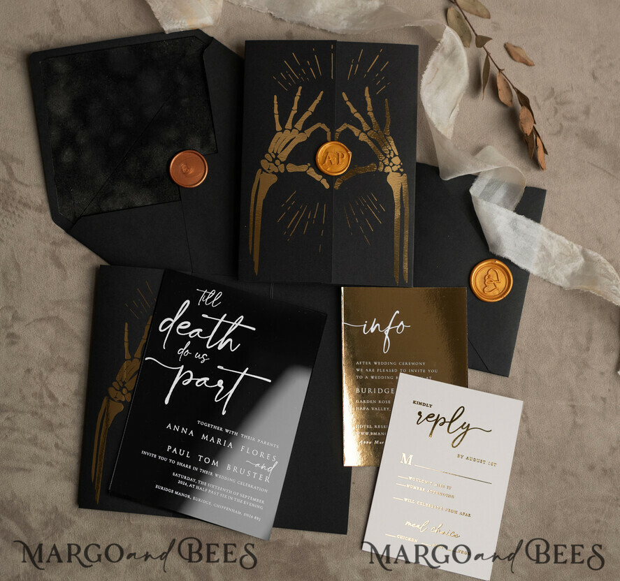 WEDDING INVITATIONS gold / rose gold / silver / glitter Halloween Gold Wedding Invitations, Black Gloss Acrylic Invitation set, Spooky plexi Invites Goth Wedding Invitation Cards, Gold Skeleton Wedding Set
