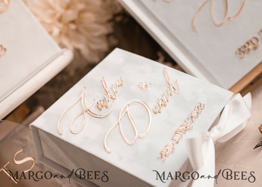 Personalized Velvet Jewelry Box - The White Invite