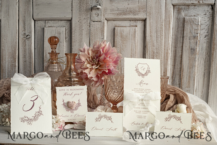 PLACE CARDS / TABLE CARDS Romantic Boho/ Botanical/ Floral elegant place cards