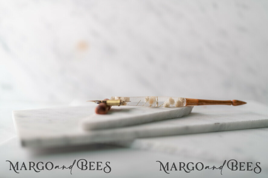 https://margoandbees.com/thumbs/887/templates/template_7/8/images/products/471/918317b57931b6b7a7d29490fe5ec9f9/penholders-wooden-penholders-19-wooden-pen-3.jpg