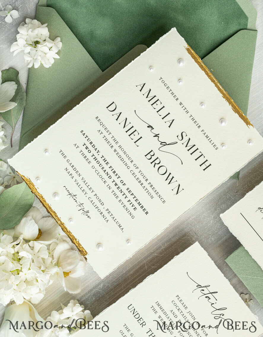 HOCHZEITS EINLADUNGEN moderne Kalligraphie / feine Kunst Luxus Fine Art Hochzeitskarten mit Goldfolie, Deckled Rändern, RSVP QR-Code, Seidenband, maßgeschneiderte elegante Hochzeitsmappe