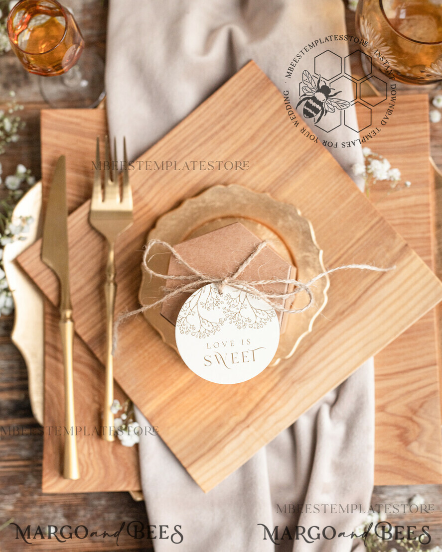 Wedding Gift Table Decor Ideas - Forget Him Knot