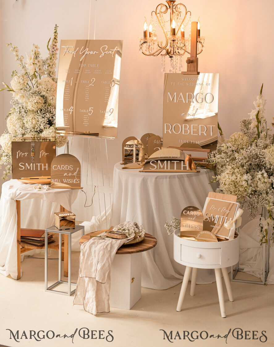Introducing our Modern Gold Mirror Wedding Reception Set,