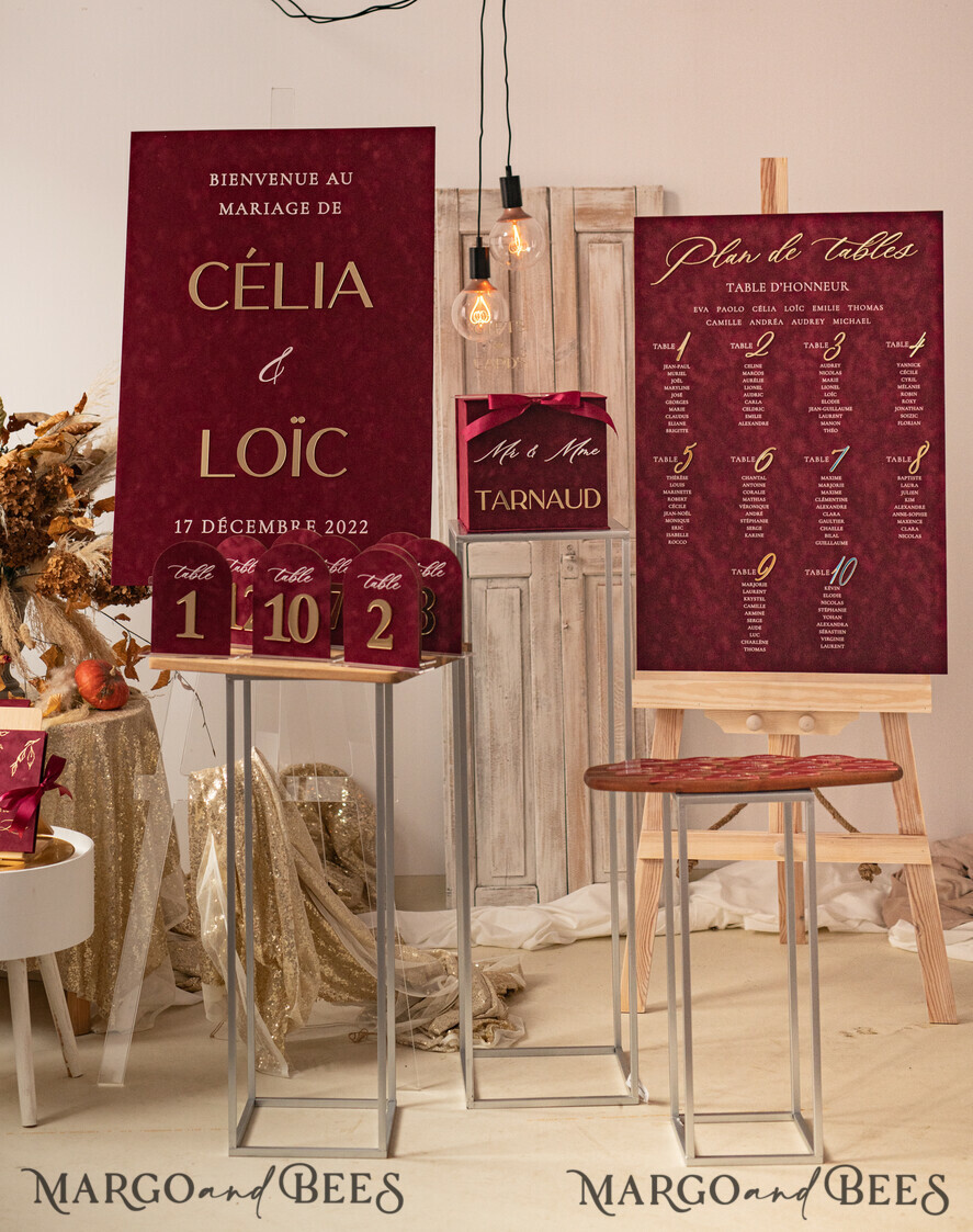 Burgundy Wedding Table Plan, Maroon velvet and Gold Modern Seating Chart,  3d Elegant Find Your Seat Seating Plan , Luxury Wedding Table Plan, Wedding  Decoration with golden letters Marsala Golden Reception Signage