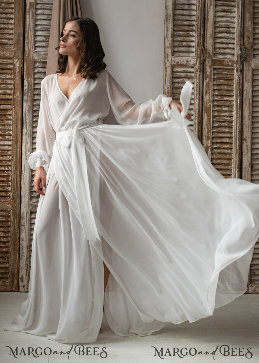 Long Bridal robe for wedding with wide tulle sleeves, Silk Bride robe Long  white robe Satin silk boudoir robe Dressing gown Bridesmaid gift