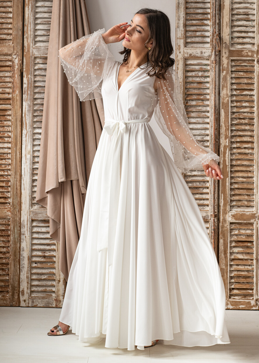 Elegant Velvet wedding robe with lace for Bride, White Velvet