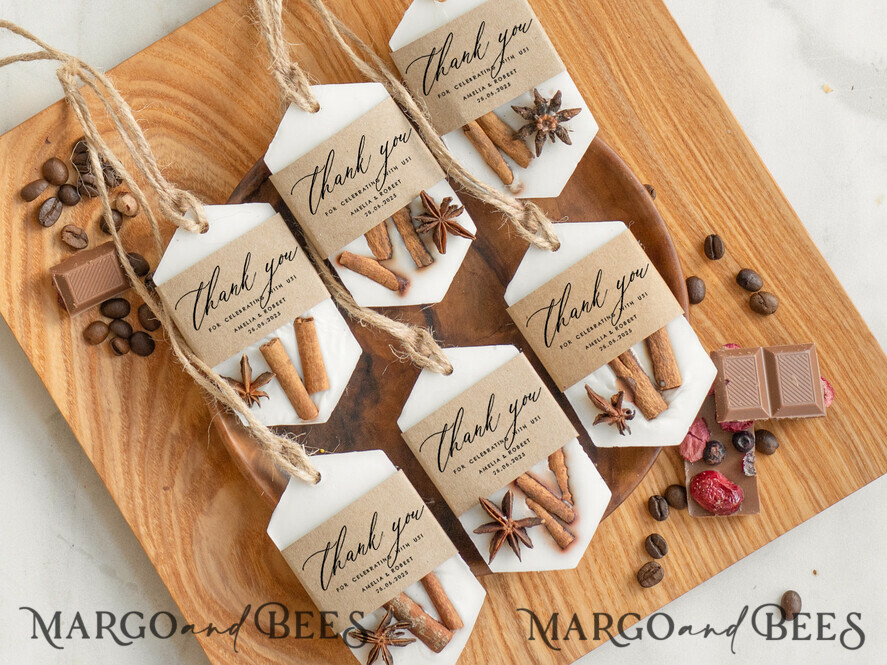 Thank You Favor gift Soy Scented wax Tablet favours with cinnamon