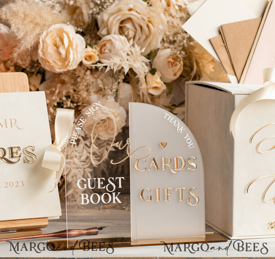 White gold Velvet Set Card Box with lock & Polaroid Guestbook & Cards gifts  Sign and instax instruction sign combo and pens set, Wedding Card Box with  Lid Instant Instax Guestbook Wedding