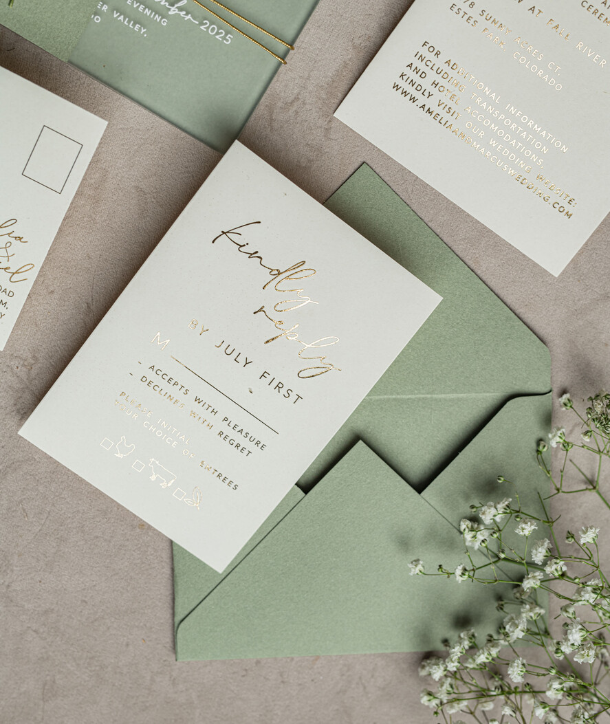 WEDDING INVITATIONS plexi acrylic mirror Sage Green Frozen Transparent Baby Breath Wedding Invitations, Elegant Garden Gypsophila Wedding Cards, Greenery Acrylic  Wedding Invites, Frosted Plexi Wedding Invitation Suite