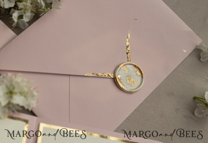 HOCHZEITS EINLADUNGEN 3-fach gefaltete Hochzeitseinladungen 3-fach Luxus Salbeigrün Spiegelgold Hochzeitskarten, elegante Gartenhochzeitskarten, glamouröse Acryl-Monogramm-Hochzeitseinladungen, Spiegelplexi florale Hochzeitsinvitation Suite.