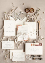 HOCHZEITS EINLADUNGEN Moderne Einladungen Florale Karten Personalisierte Hochzeitskarte mit Satinband, Elegante Hochzeitseinladungen, Fine Art Hochzeitskarten-Set, Hochzeitskarten aus goldenem, gezacktem Papier.8