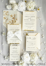 HOCHZEITS EINLADUNGEN moderne Kalligraphie / feine Kunst Feine Kunst Elfenbein Gold Hochzeitseinladung, Florale Hochzeitseinladung, Beigefarbene florale Einladungskollektion, Kranz Monogramm Hochzeitseinladungskollektion, Zackenschnitt Einladungen20
