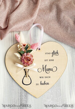 Geschenke zum Muttertag Grußkarten für Mama Geschenkidee zum Muttertag Holz-Herz mit Trockenblumen – Hängeschild mit Spruch für Mama Muttertagskarte mit Herz2