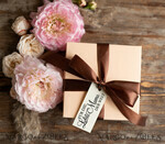 Geschenke zum Muttertag Grußkarten für Mama Holzkarte mit Herz in Geschenkbox – Muttertagsgeschenk mit Widmung, Blumen & Wachssiegel3