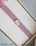 BRIDE bolero, robes, garter Geschenkidee für die Braut Strumpfband Rosa Strumpfband mit den Initialen des Brautpaares und dem Hochzeitsdatum  in Geschenkbox – Überraschung vom Junggesellinnenabschied4