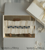 BRIDE bolero, robes, garter Geschenkidee für die Braut Strumpfband Elegantes Strumpfband für die Braut – Geschenkbox mit „Etwas Blauem“ und Grußkarte5